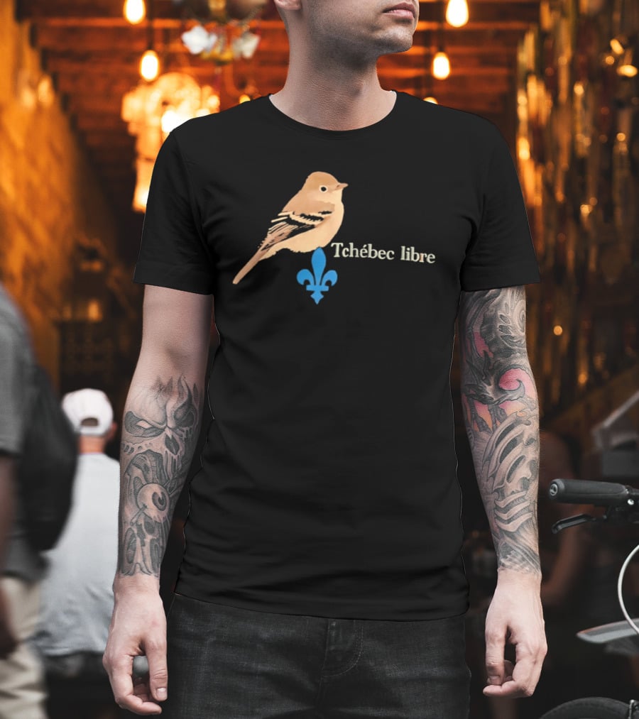 Tchébec Libre Fleur De Lis Quebec Bird T-Shirt