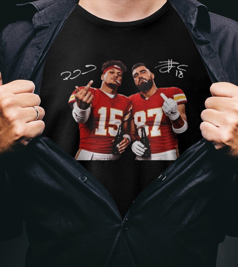 Patrick Mahomes Travis Kelce Middle Finger KC Chiefs Football 2026 Sports Fans Merchandise T-Shirt