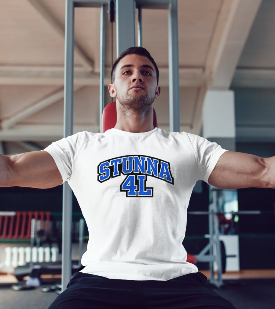STUNNA 4L Bold Blue Arch Lettering T-Shirt