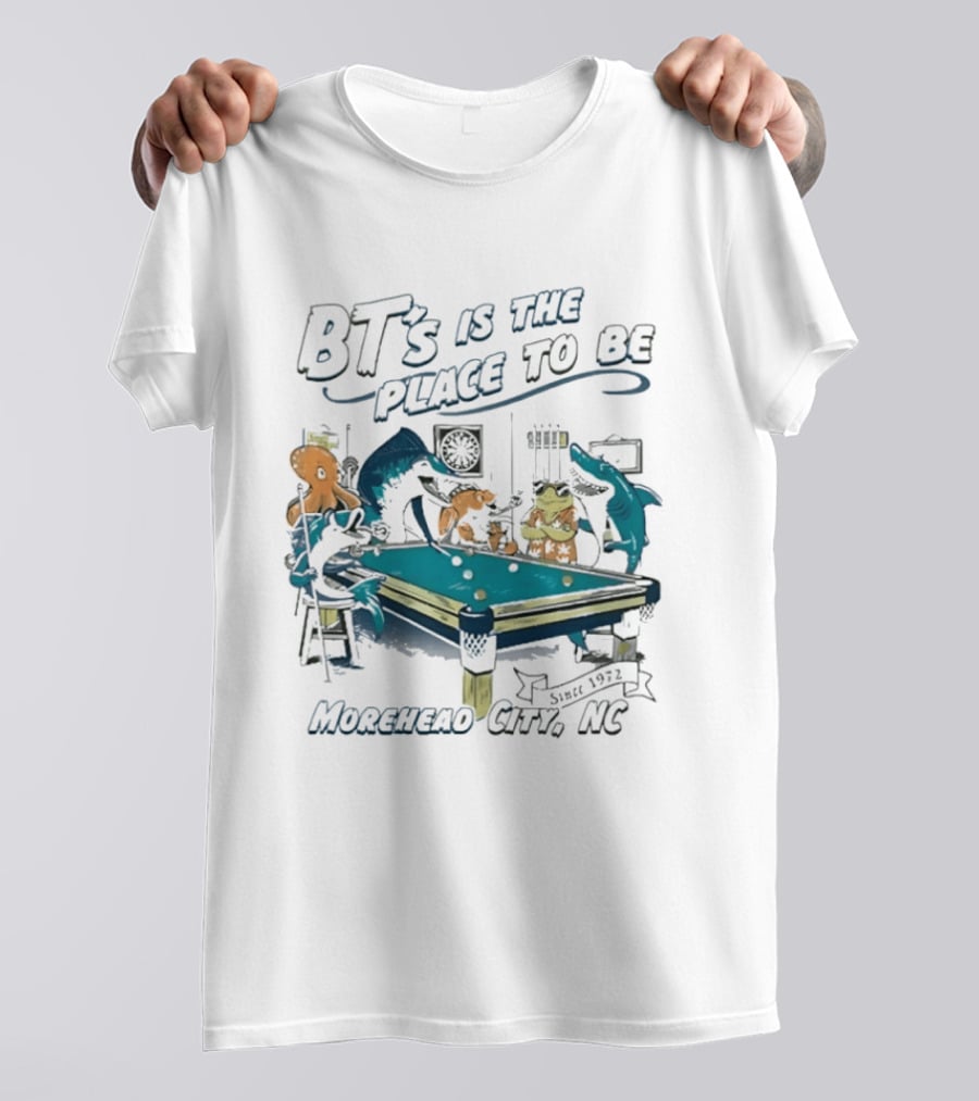 BT's Is The Place To Be Morehead City NC Since 1972 Pool Hall Sea Creatures Playing Billiards T-Shirt