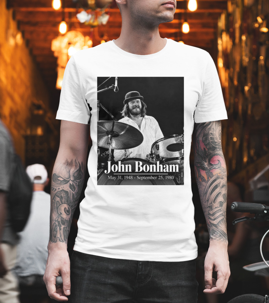John Bonham May 31 1948 September 25 1980 Drummer Tribute Black And White Photo T-Shirt