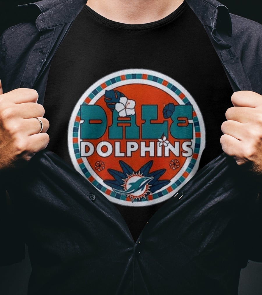 Miami Dolphins Dale Dolphins Los Delfines De Miami Defiende Nuestra Casa Hispanic Heritage T-Shirt