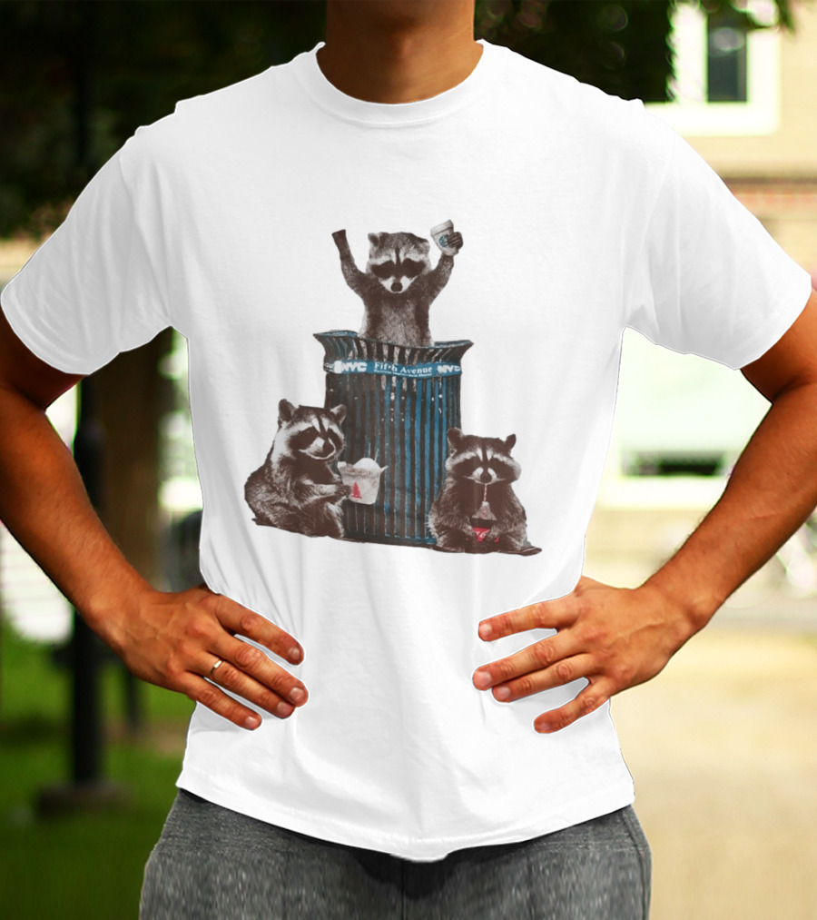 NYC Fifth Avenue Raccoons In Trash Can Pizza Coffee T-Shirt