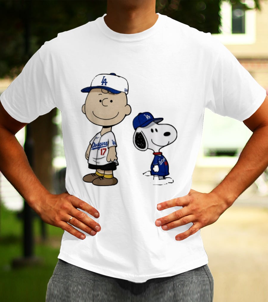 Charlie Brown Snoopy Los Angeles Dodgers MLB Baseball Peanuts Cartoon T-Shirt