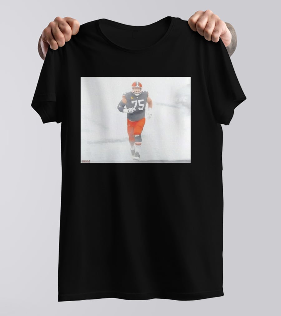 Joel Bitonio Cleveland Browns Number 75 Football Legends T-Shirt