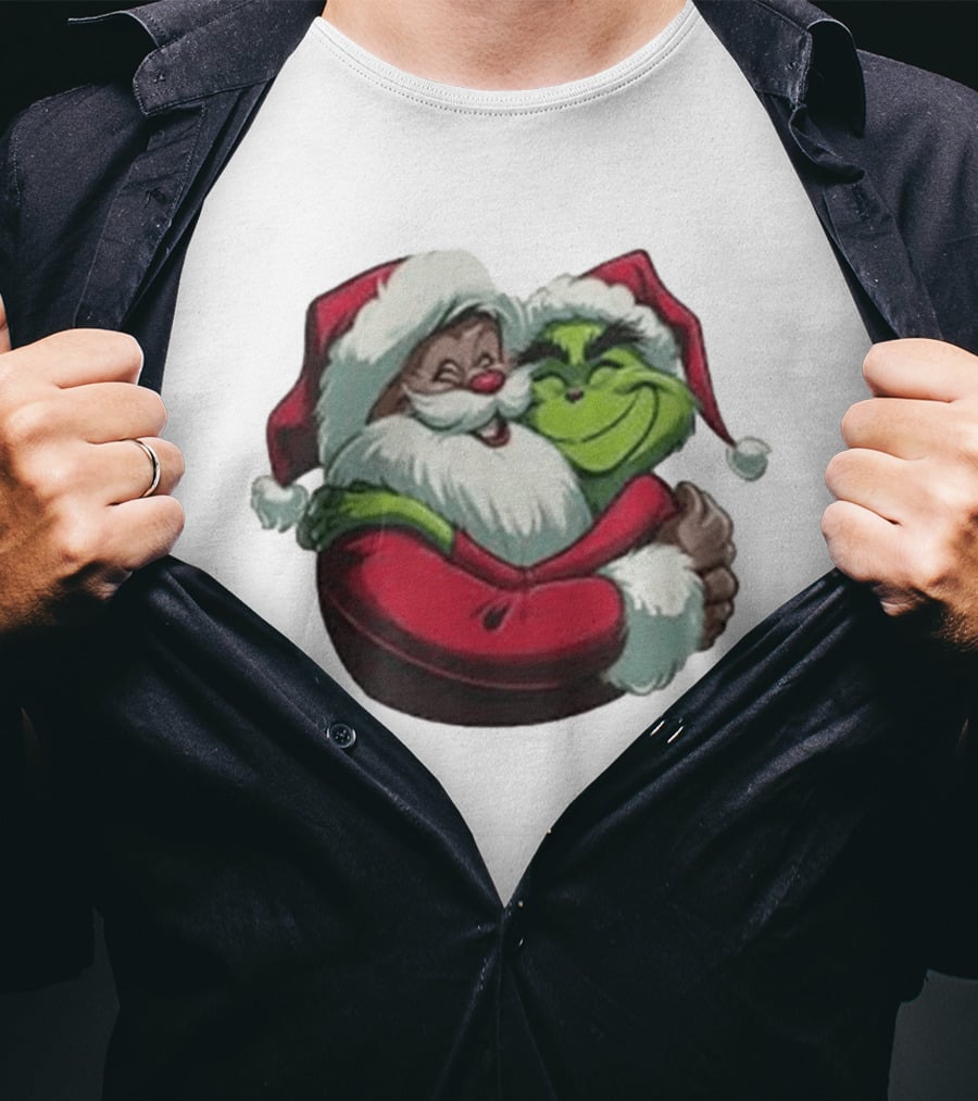 Grinch And Santa Embrace Christmas Magnet T-Shirt