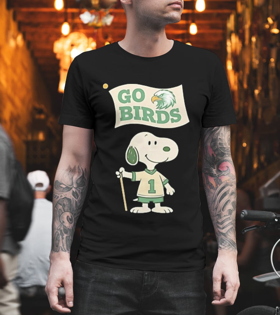 Snoopy Go Birds Philadelphia Eagles Team Spirit T-Shirt