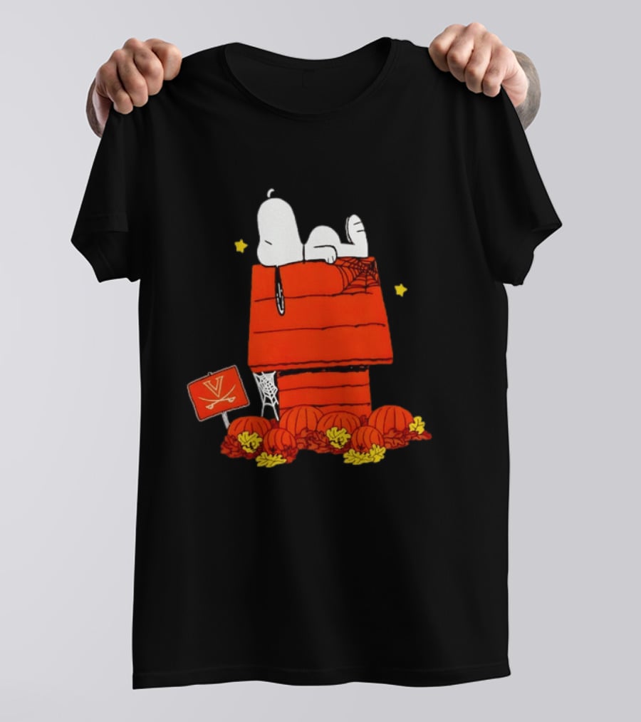 Snoopy Halloween Doghouse Virginia Cavaliers College Football Peanuts Pumpkins T-Shirt