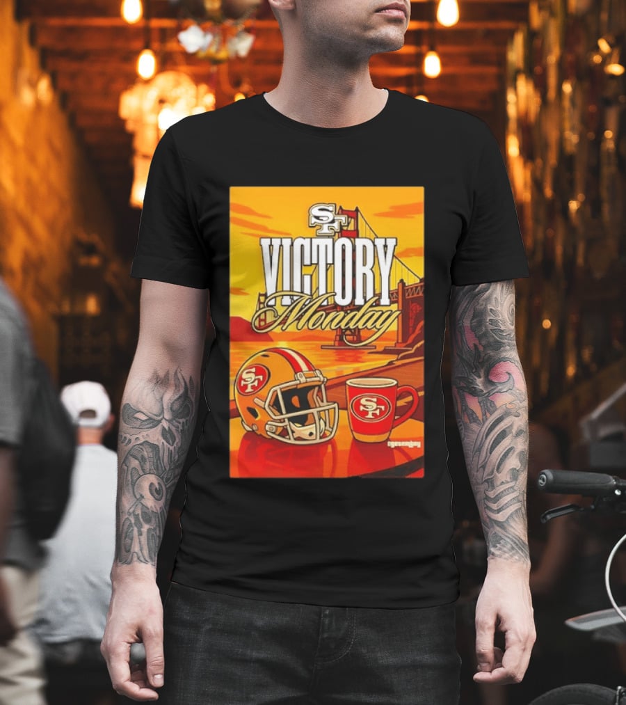 San Francisco 49ers Victory Monday Golden Gate Helmet And Coffee T-Shirt