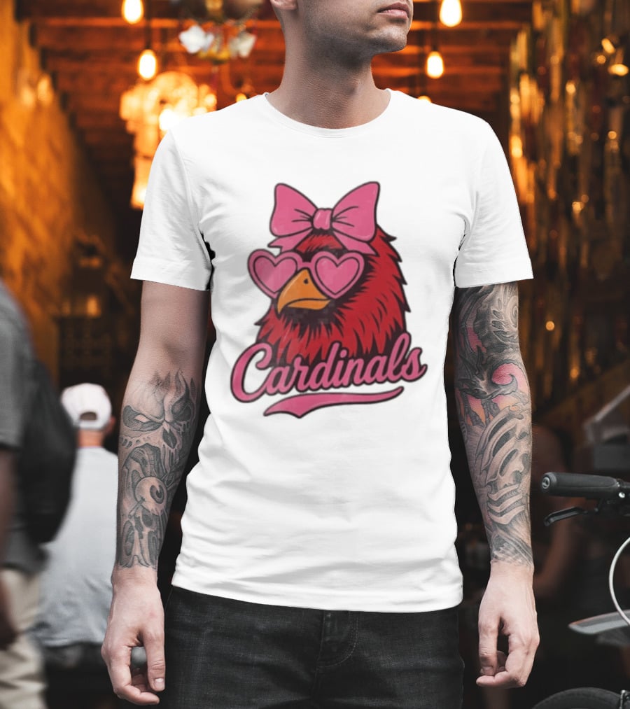 St Louis Cardinals Red Bird Pink Bow Heart Glasses T-Shirt