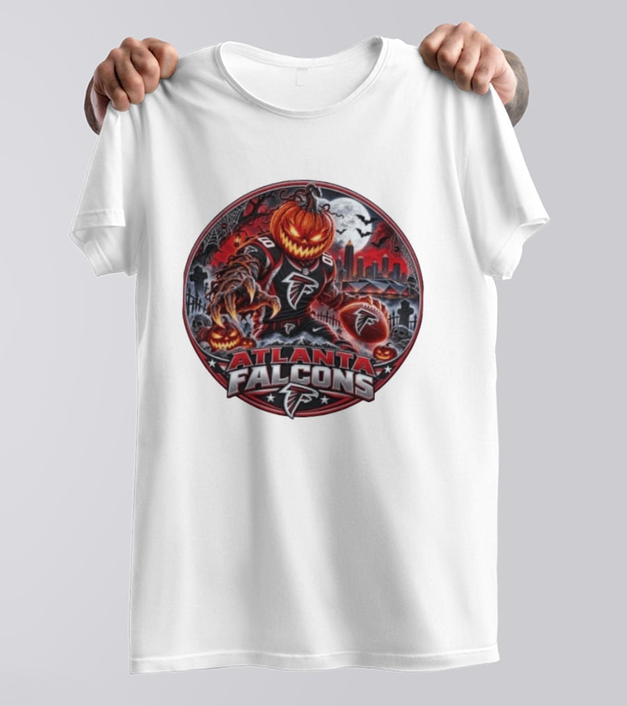 Atlanta Falcons Halloween Jack O' Lantern Football Player With City Skyline And Bats T-Shirt