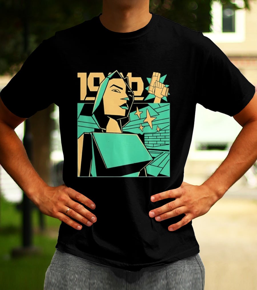 Lara Croft 1996 Polygon Style Tomb Raider Video Game T-Shirt