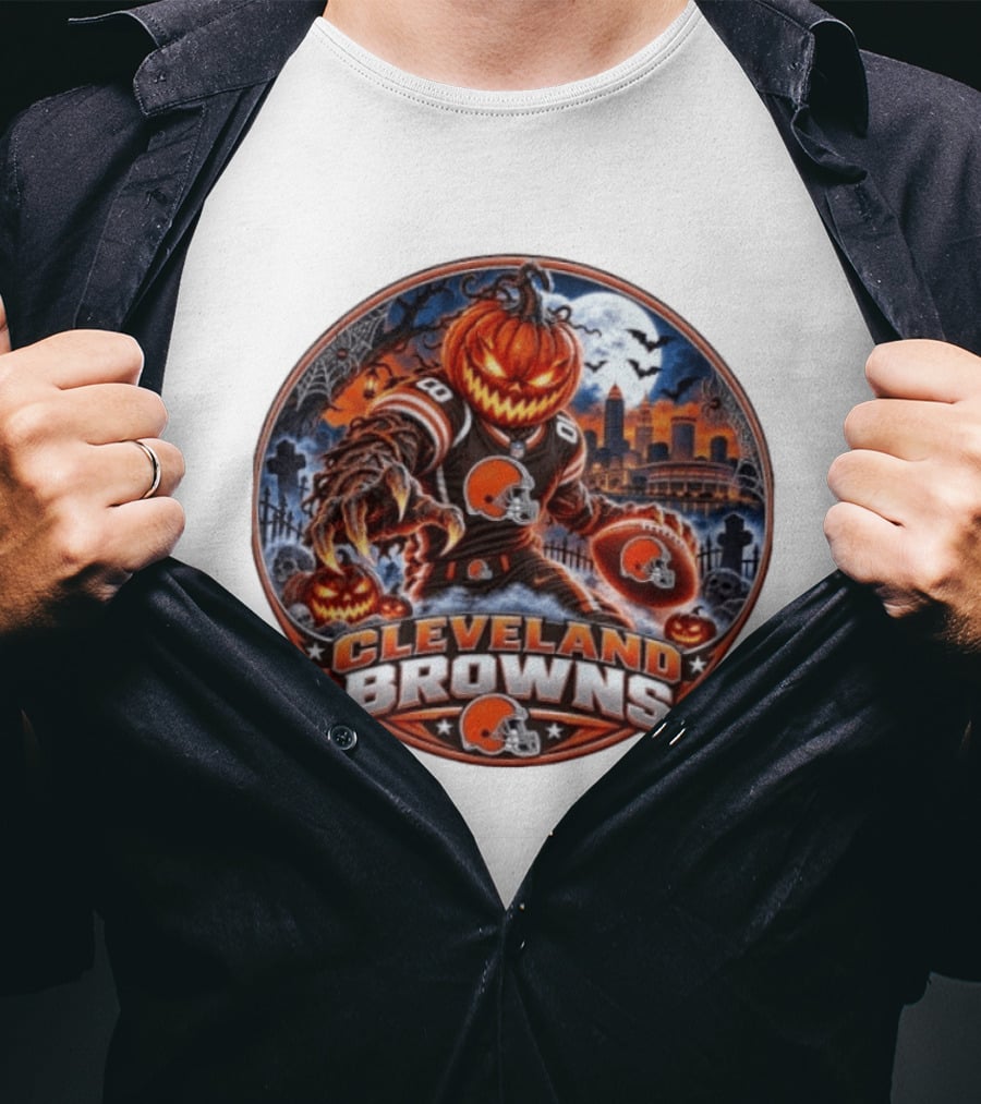 Halloween Jack O' Lantern Cleveland Browns Football Player Spooky Night T-Shirt