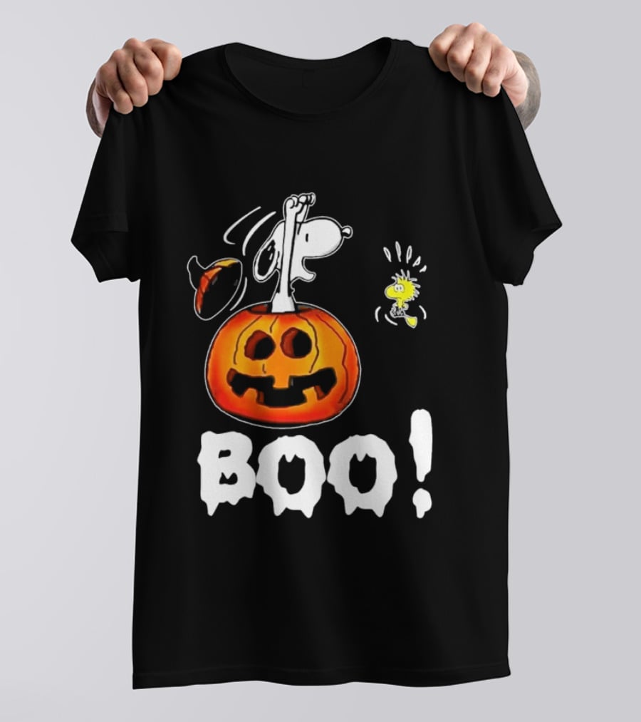 Snoopy Pumpkin Costume Woodstock Halloween BOO Peanuts T-Shirt