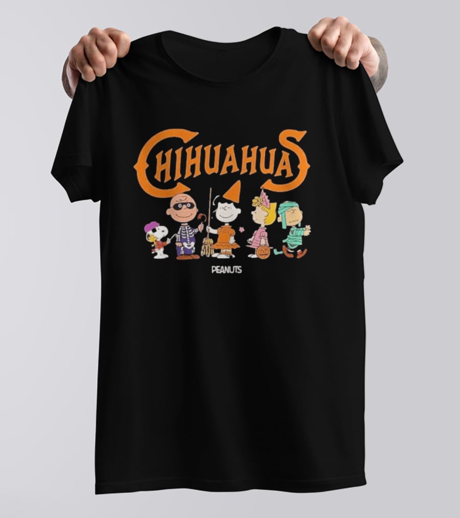 Chihuahuas Peanuts Halloween Charlie Brown Snoopy Woodstock Party T-Shirt