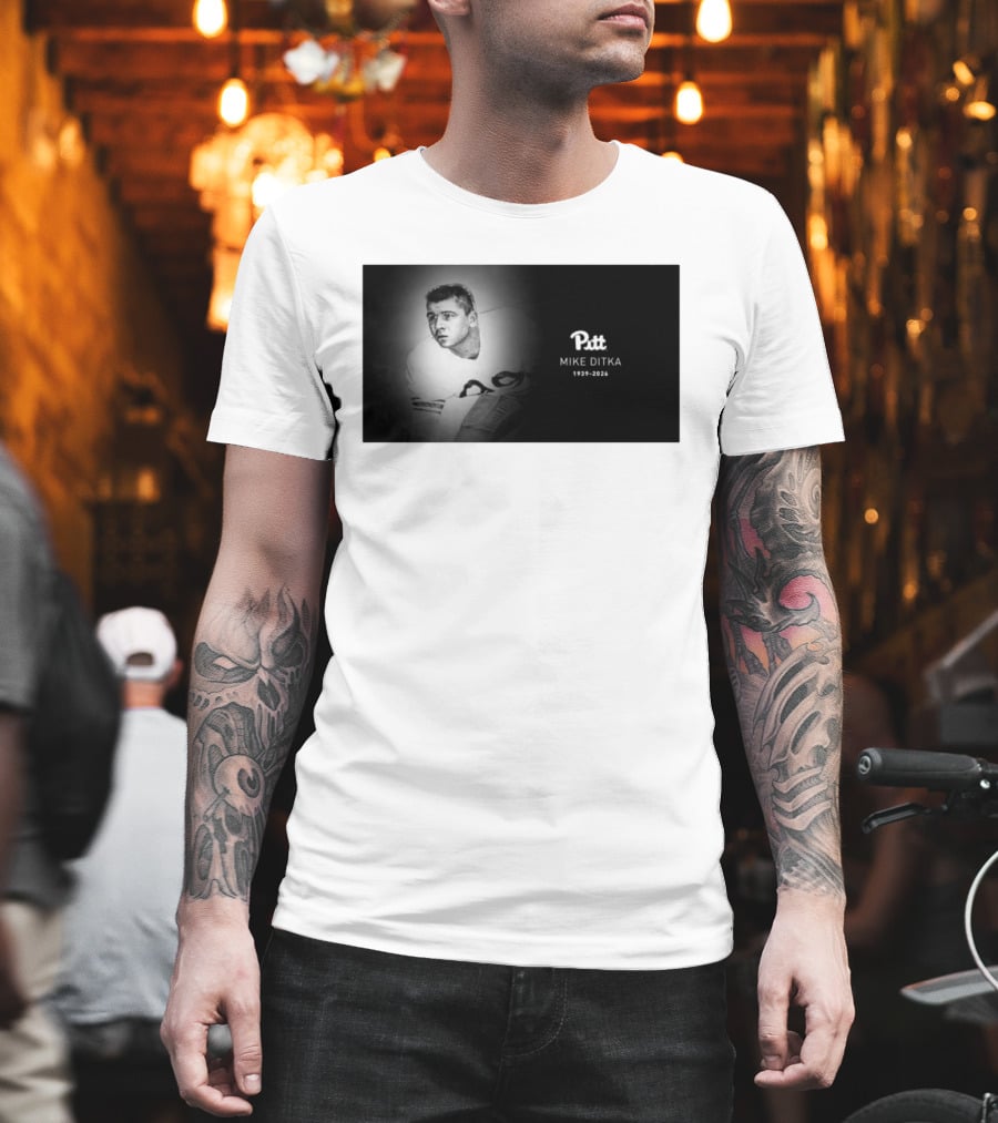 Pitt Remembers Football Icon Mike Ditka 1939 2026 T-Shirt