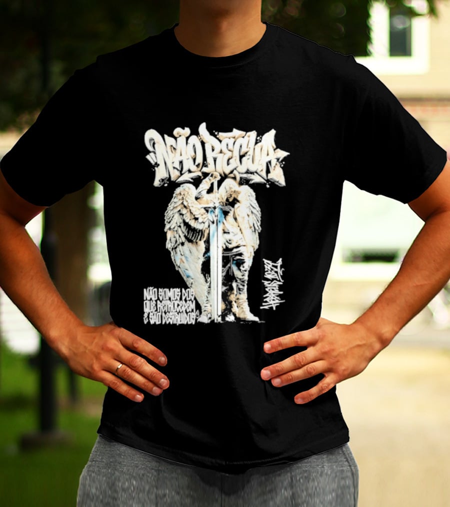 NÃO RECUA Angel Warrior Sword Faith Graffiti T-Shirt