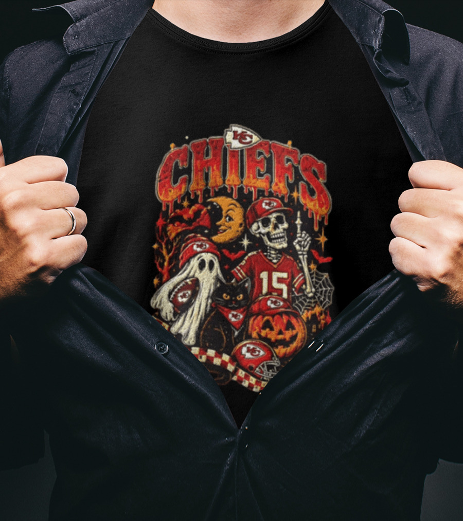 Kansas City Chiefs Patrick Mahomes Halloween Skeleton Jersey Cap Football Scene T-Shirt