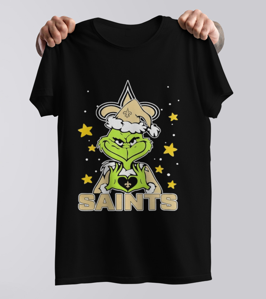 New Orleans Saints Grinch Heart Hands Christmas Holiday 2026 T-Shirt
