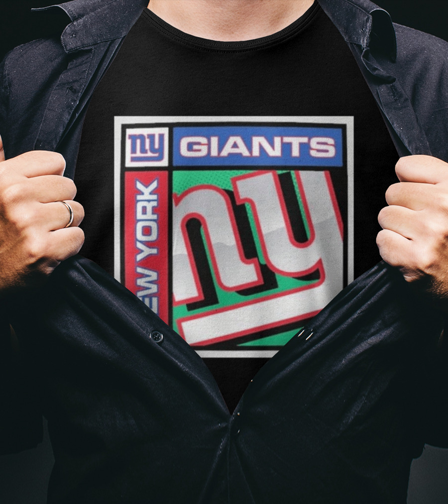 New York Giants '47 Chrome Plate Franklin Vintage Style Football T-Shirt