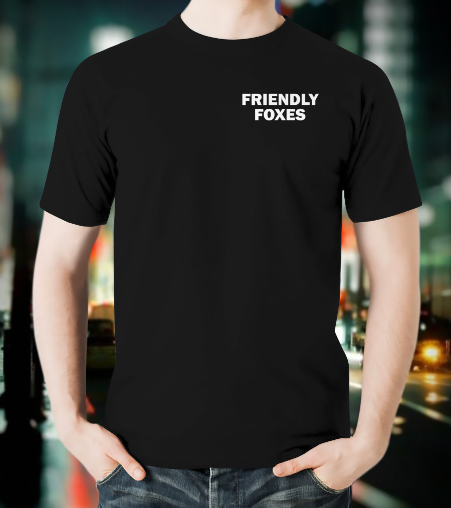 FRIENDLY FOXES Jackal Cakes T-Shirt