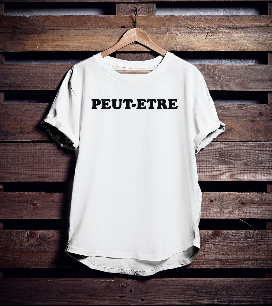 Peut Etre Caroline Von Golum T-Shirt