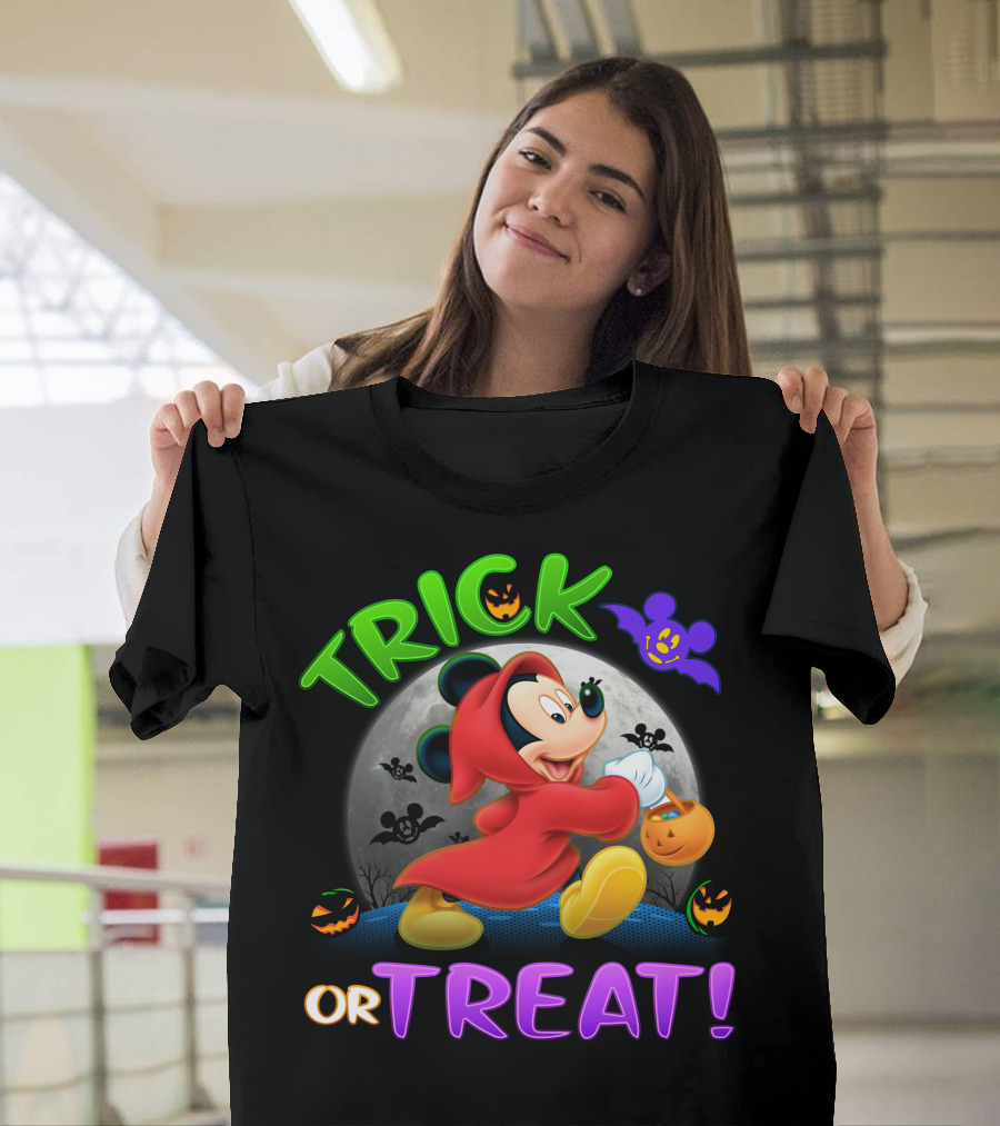 Trick Or Treat Mickey Halloween Bat Pumpkin T-Shirt