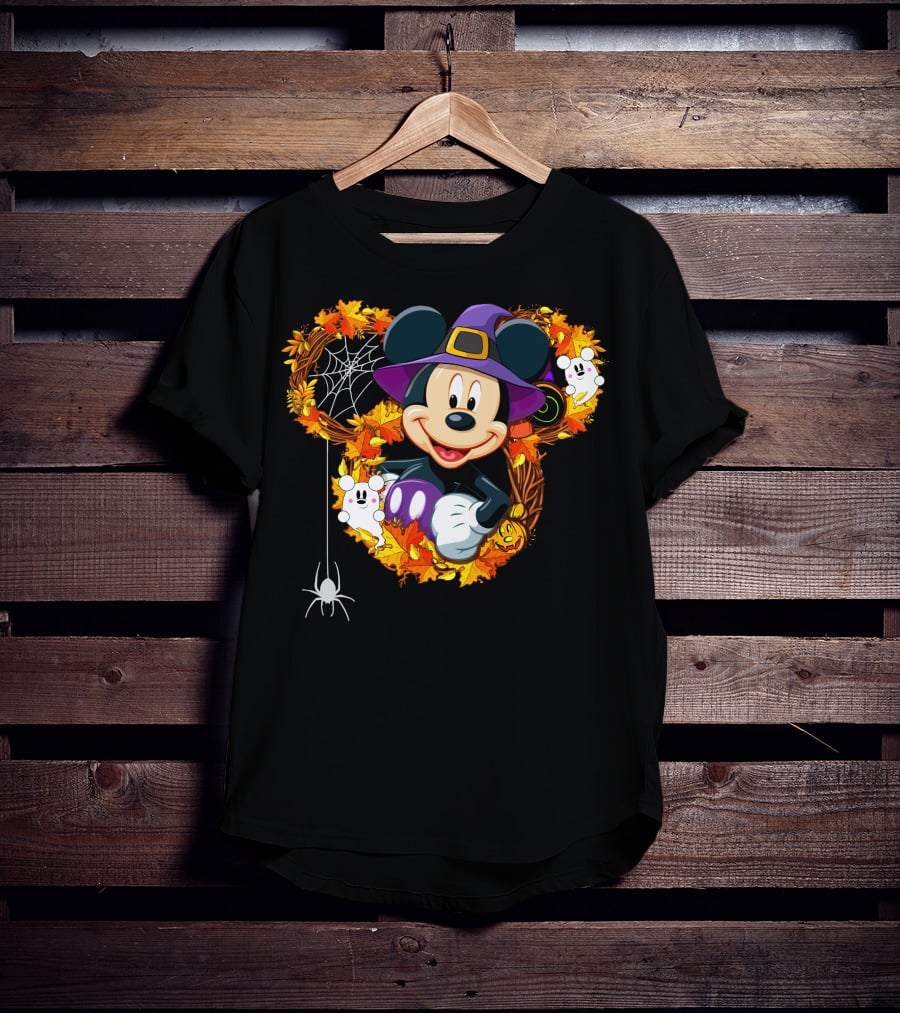 Mickey Halloween Wreath Witch Hat Spiderweb Ghosts Pumpkins Leaves T-Shirt