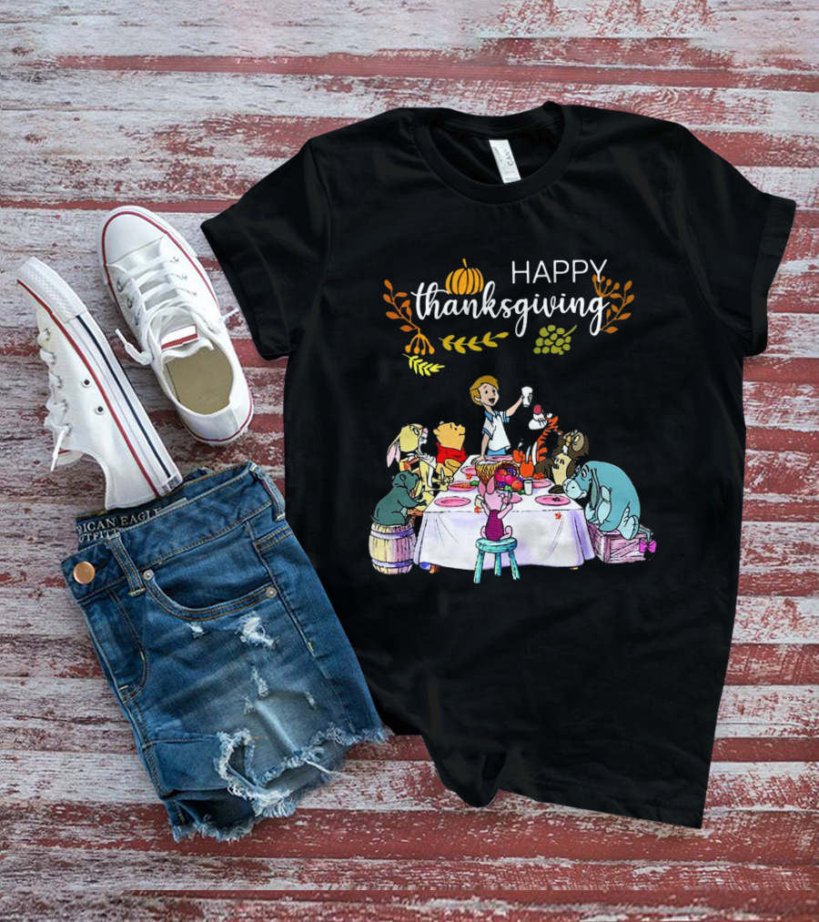 Winnie The Pooh Happy Thanksgiving Celebration With Friends At Dining Table T-Shirt