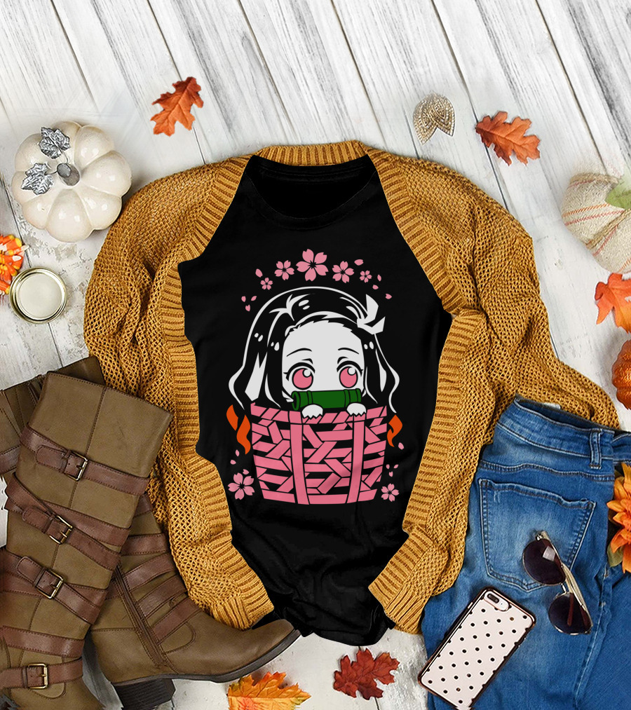 Nezuko Kamado Kimetsu No Yaiba Essentiel Cute Floral Basket T-Shirt