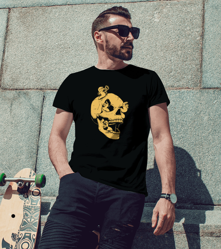 Sweet Skull Gold Variant With Worms And Cartoon Characters T-Shirt