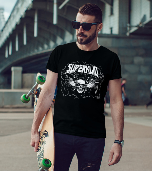 SUPRKLIQ AEW Superkliq Kiss Of Death Skull And Antlers T-Shirt