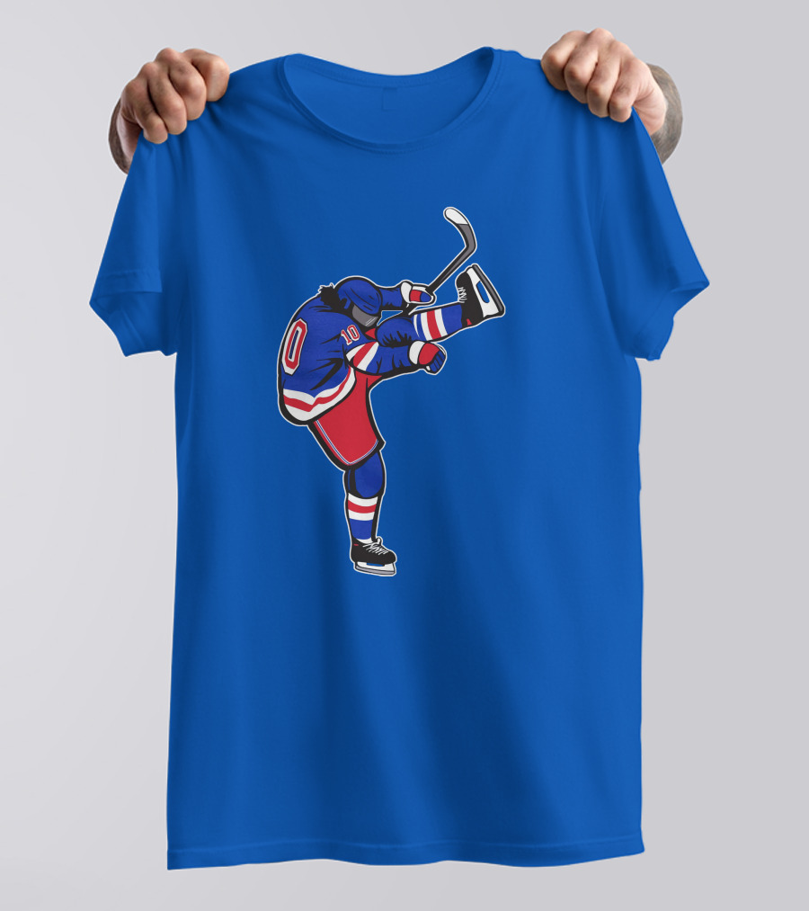 Xanh Bien Hockey Player Kicking Pose Blue Background T-Shirt
