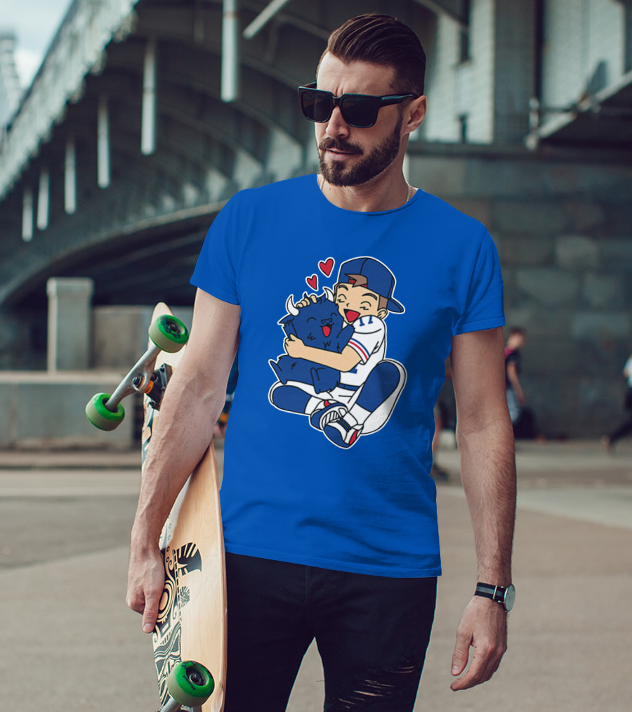 Gotta Throw 'Em All Cute Buffalo Hugging Sports Fan With Hearts T-Shirt