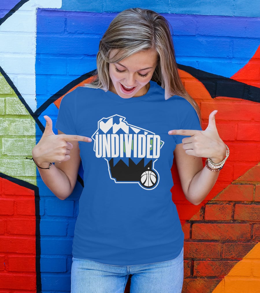 Pat Connaughton Undivided Milwaukee Basketball Map Blue T-Shirt