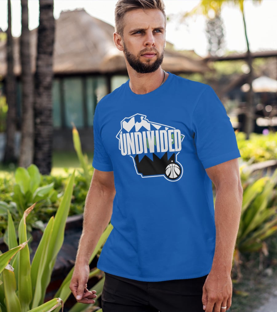 Pat Connaughton Undivided Milwaukee Basketball Map Blue T-Shirt