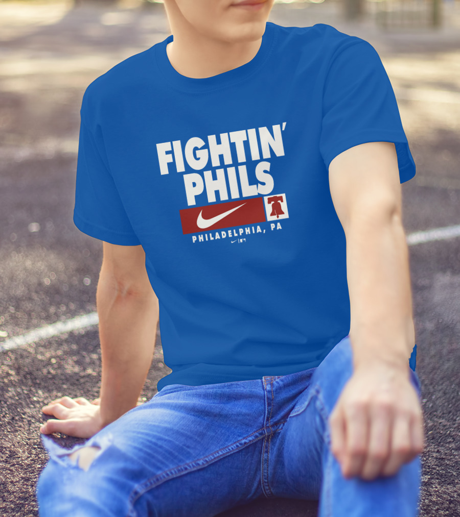 FIGHTIN' PHILS PHILADELPHIA PA LIBERTY BELL T-Shirt