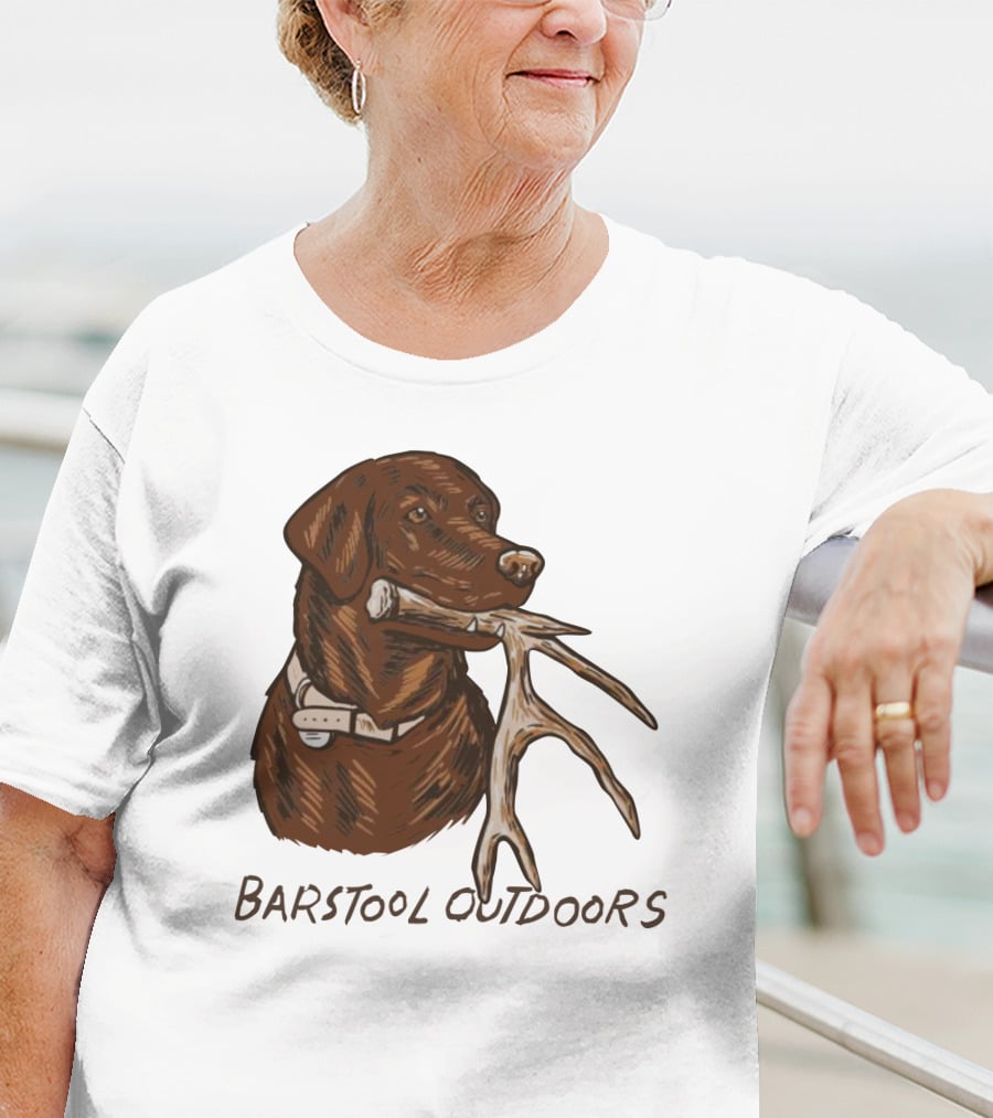 Outdoors Shed Hunting Dog With Antler T-Shirt