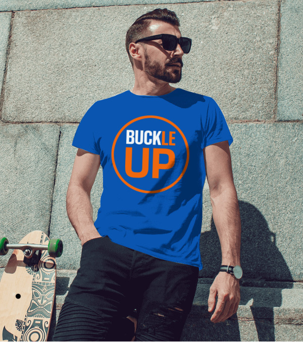 BUCKLE UP Alex Cohen Deesha T-Shirt