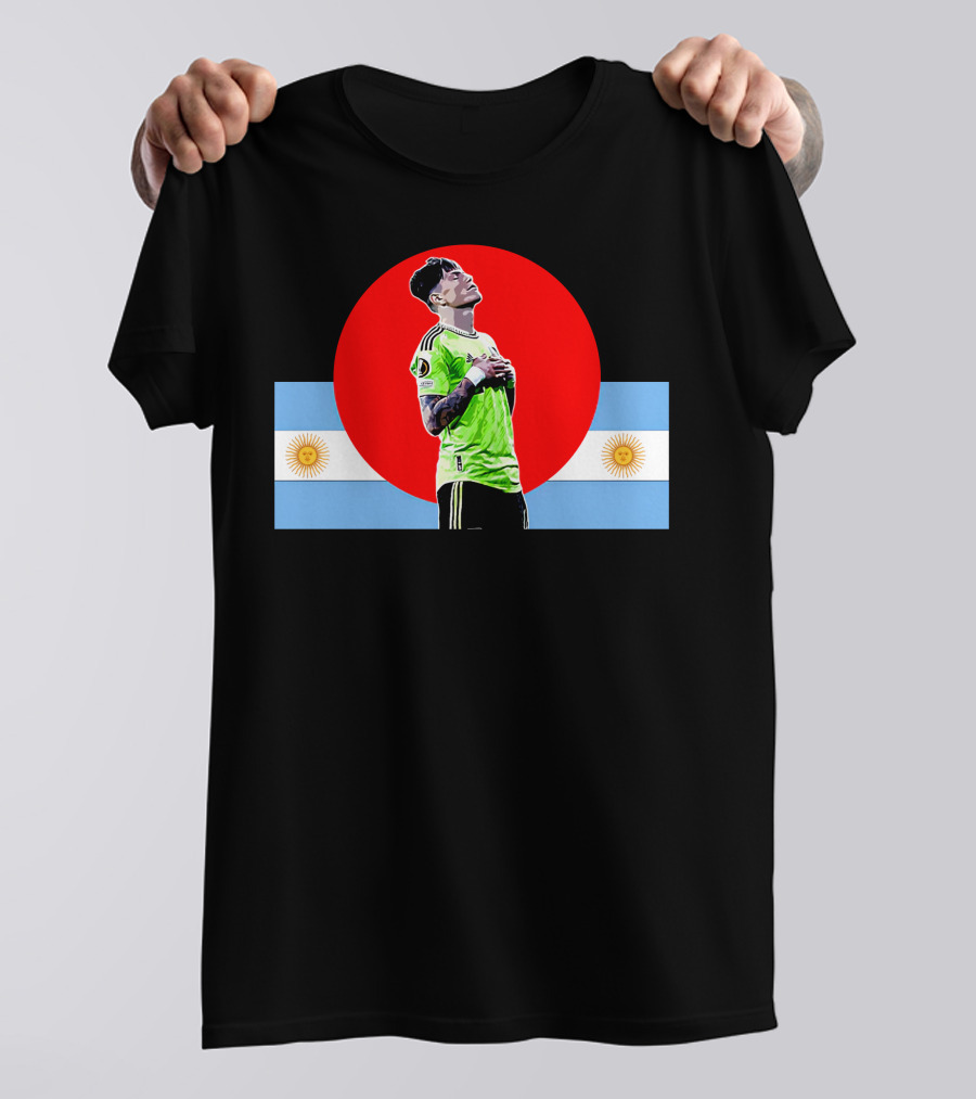 Red Manc Garnacho Argentina Soccer Pose With Flag And Sunburst T-Shirt