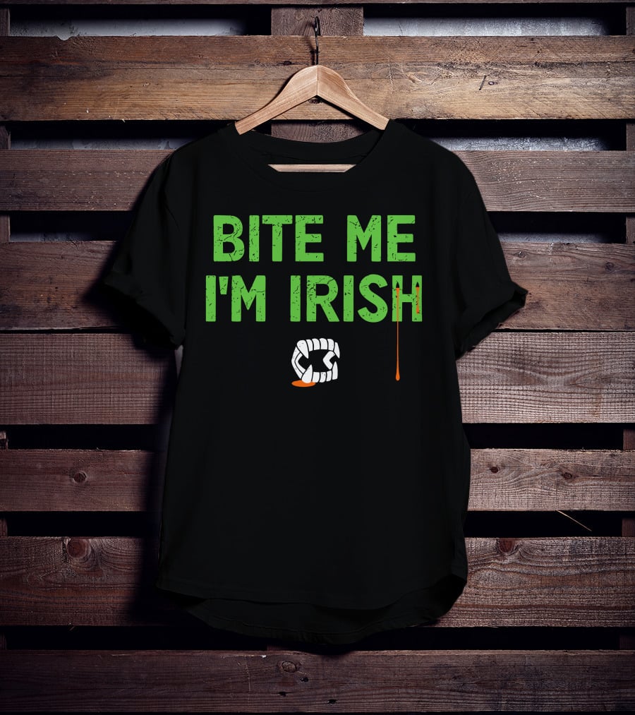 Tizzyent Bite Me I'm Irish With Dripping Blood And Fangs T-Shirt