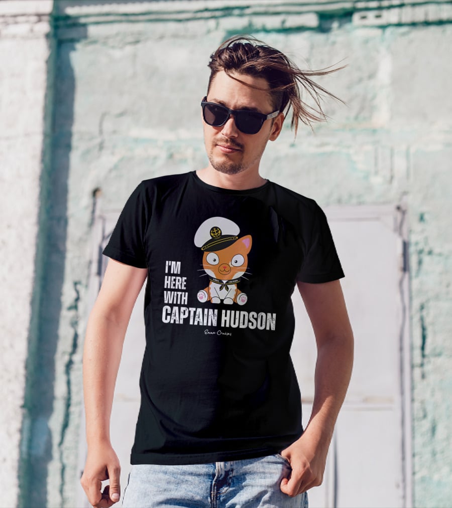 Emma Cruises I'm Here With Captain Hudson Cute Cat T-Shirt