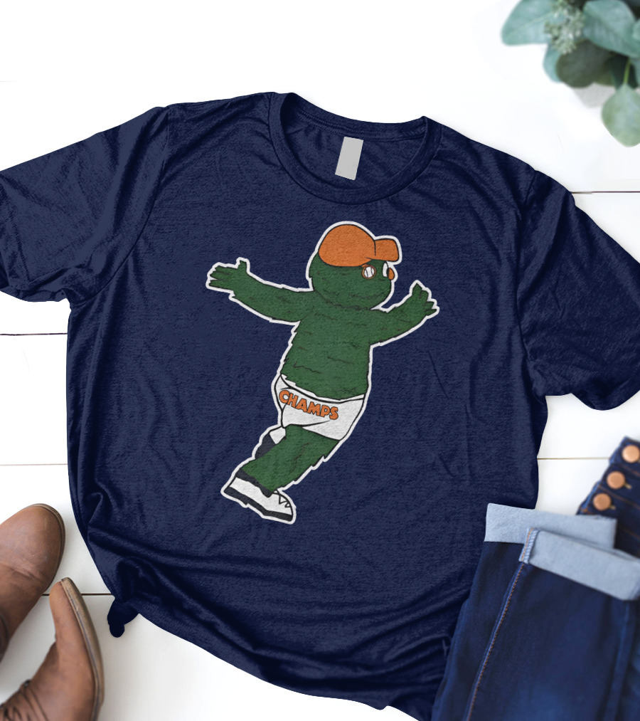 Streaking Champs Gator Mascot With Orange Cap And Shades T-Shirt
