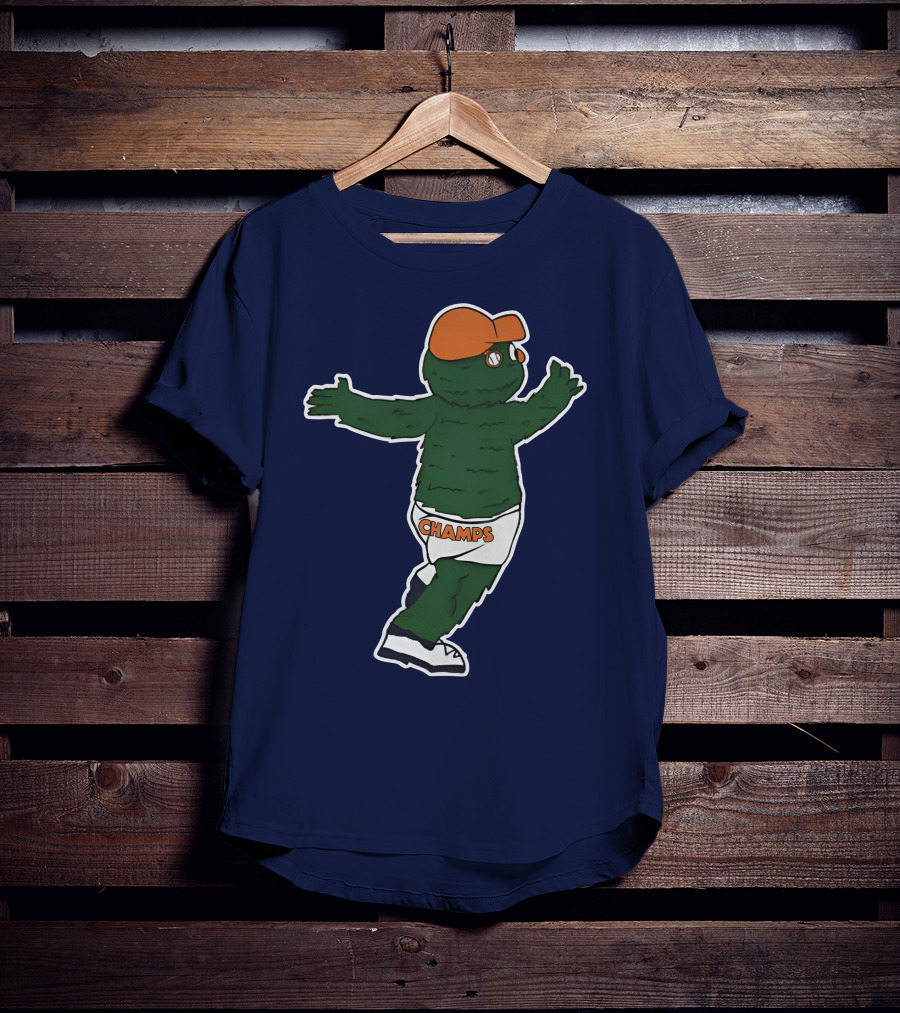 Streaking Champs Gator Mascot With Orange Cap And Shades T-Shirt