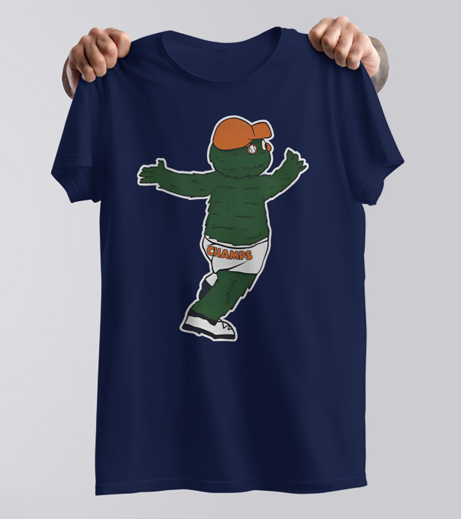 Streaking Champs Gator Mascot With Orange Cap And Shades T-Shirt