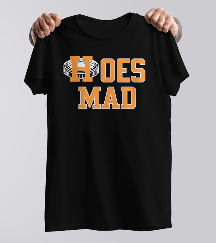 Southern Delicacyltd Hoes Mad Text With Wheel Visual T-Shirt