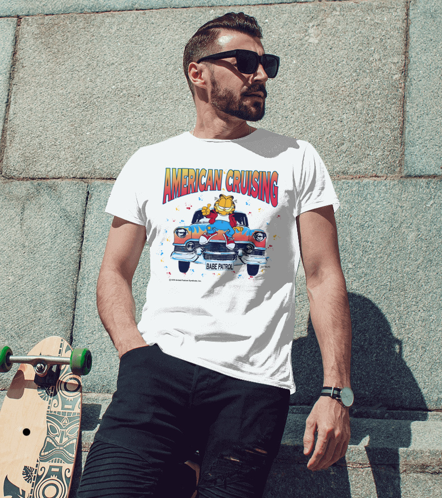Garfield American Cruising Babe Patrol Vintage Car Fun T-Shirt