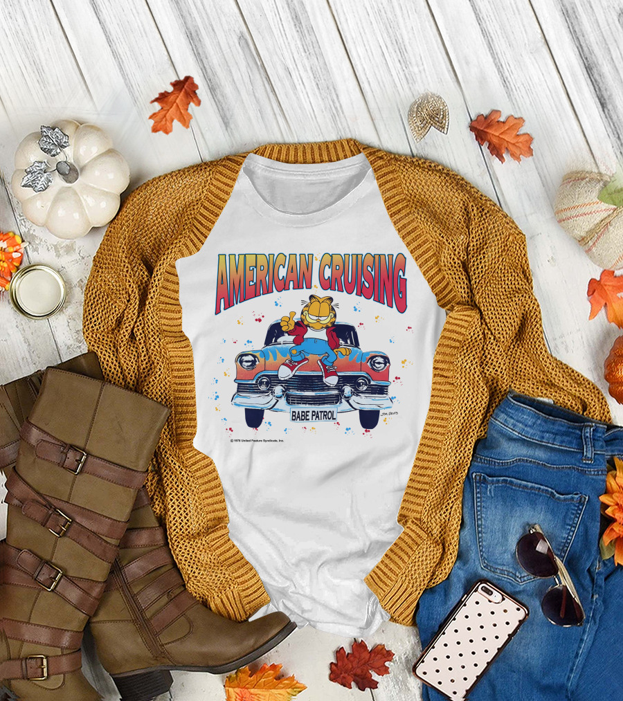 Garfield American Cruising Babe Patrol Vintage Car Fun T-Shirt