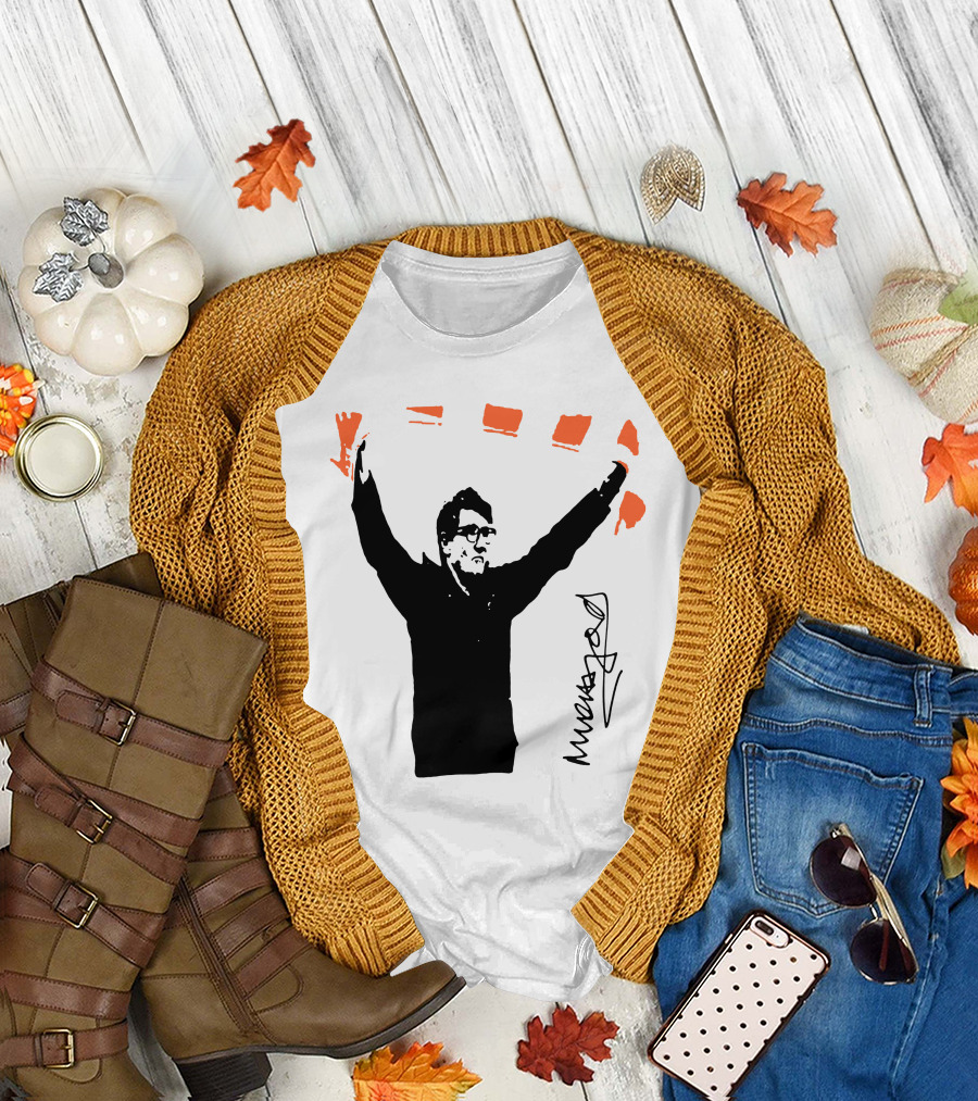 Luton Town FC Mick Harford Orange Scarf T-Shirt