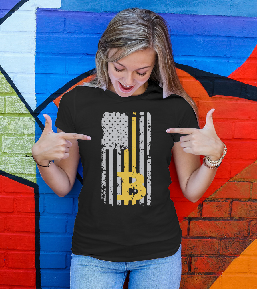 Bitcoin Logo On Distressed American Flag Background T-Shirt